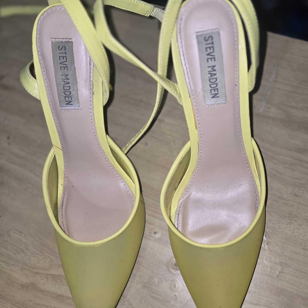 Steve Madden Yellow Women's Shoes